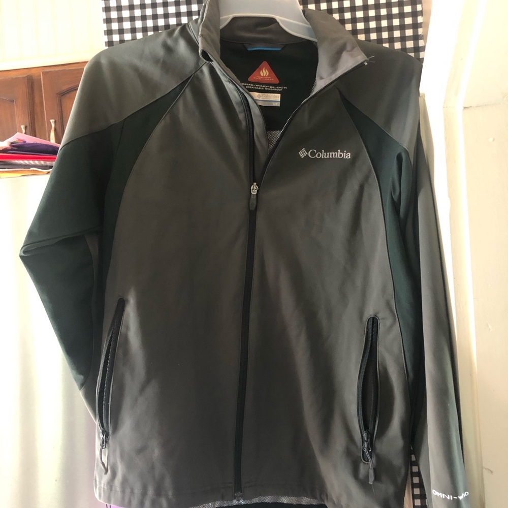 Columbia small green jacket